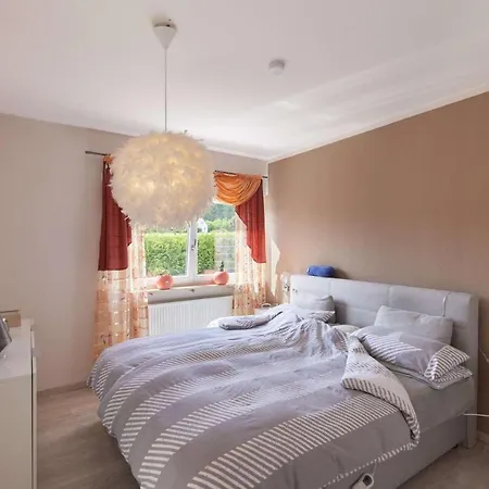 Einfamilienhaus Anwesen In Nurnberg-brunn *